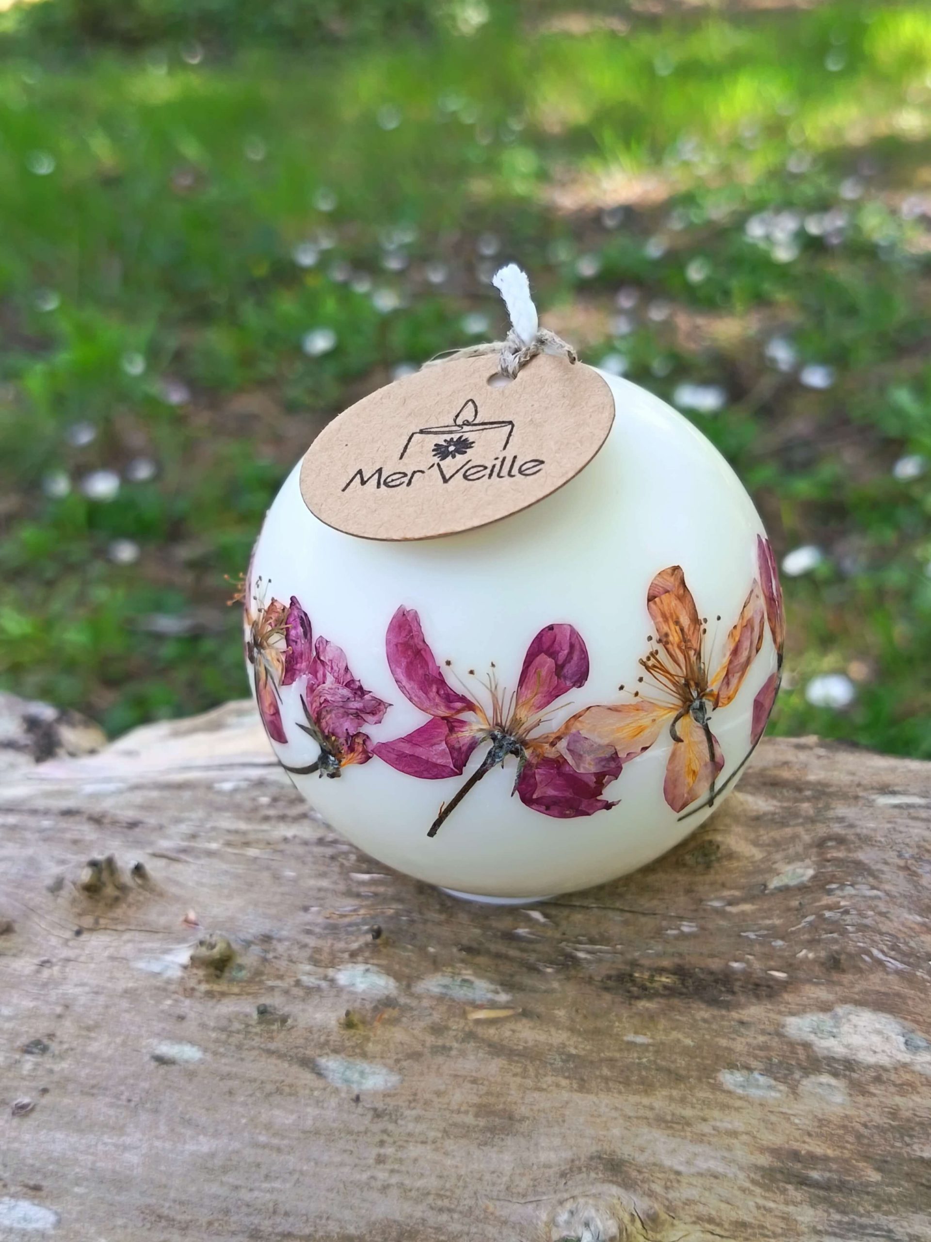 Bougie ronde Fleurie Fleur de Pommier | Brin de nature 1 Bougie ronde Fleurie Fleur de Pommier | Brin de nature