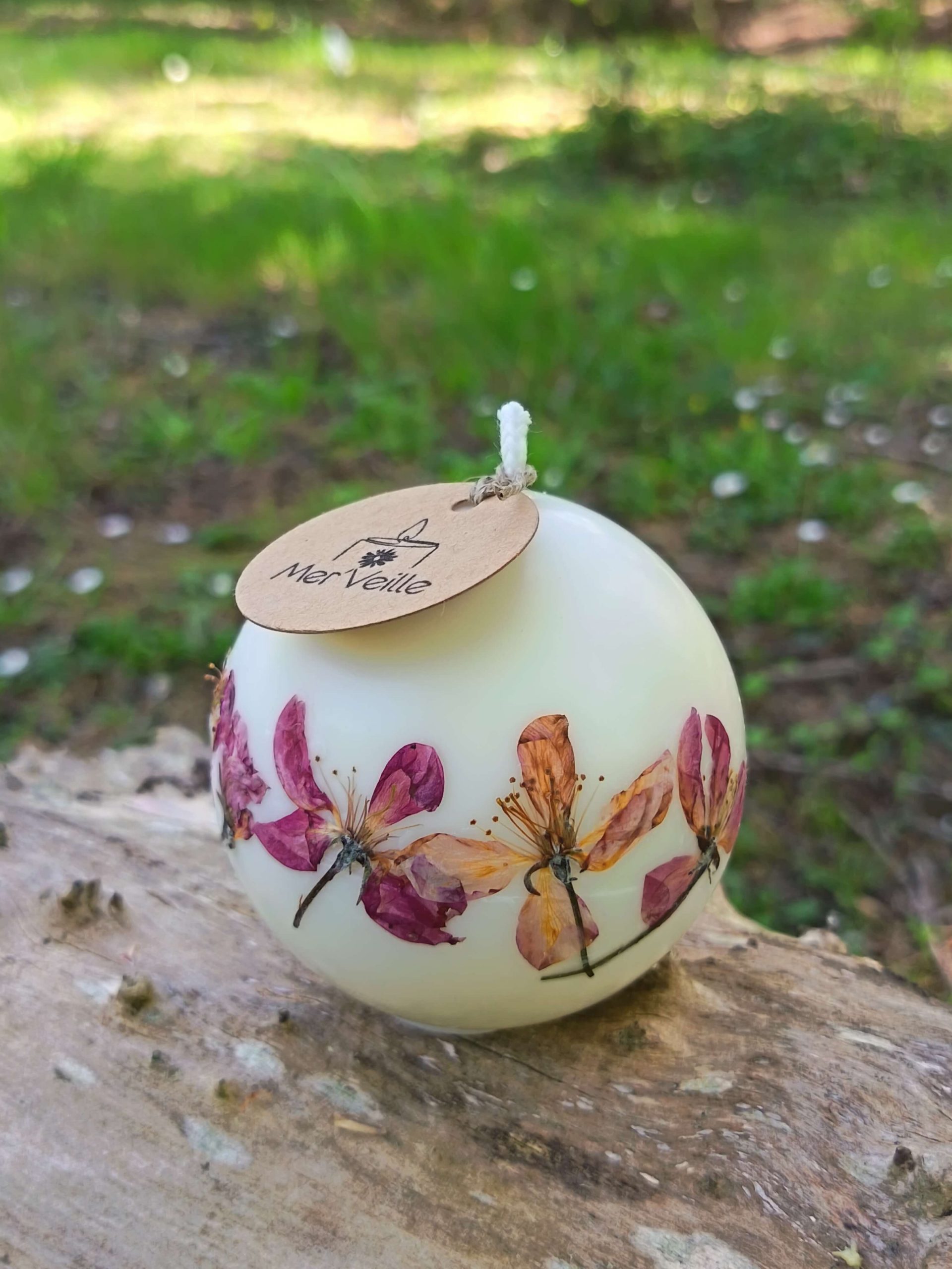 Bougie ronde Fleurie Fleur de Pommier | Brin de nature 3 Bougie ronde Fleurie Fleur de Pommier | Brin de nature – Image 3